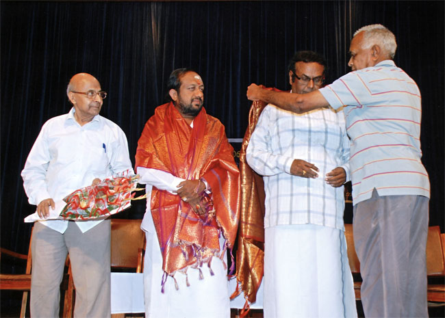 D.A.Joseph honoured by Delhi Tamil Sangam