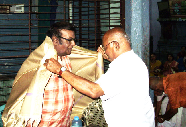 Mr.Purusothaman honours D.A.Joseph