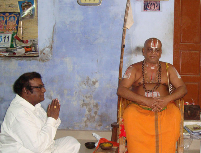 Emberumanar Jeeyar Swami blessing D.A.J