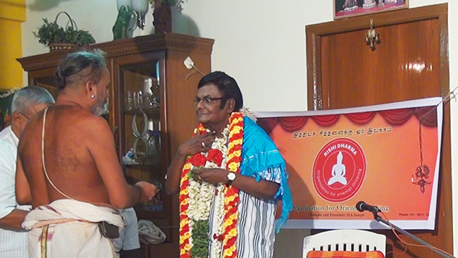 D.A.Joseph honoured by Mylapore Srininivasa Perumal temple Prasatham and Maalai. 