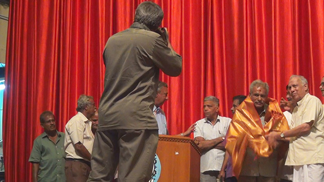 Sriman Seshadri honoured by Sri Sath Guru Sangeetha Samajam Madurai 